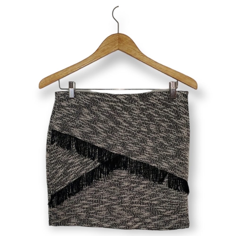Jessica Simpson gray mini skirt with black fringe